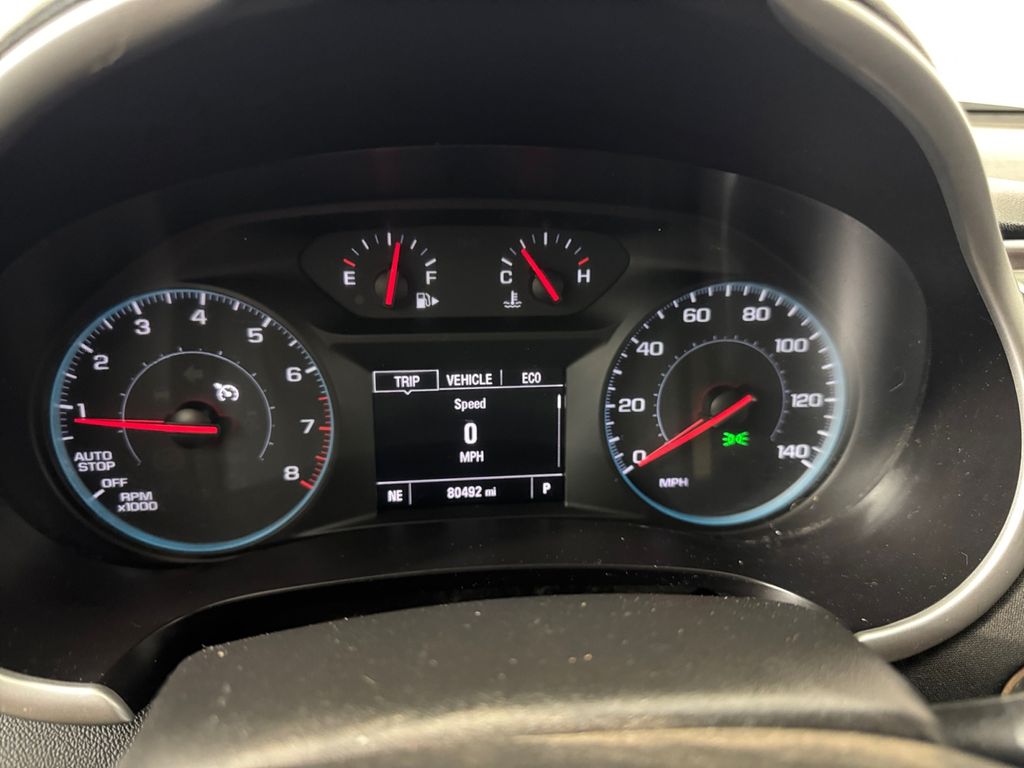 2018 Chevrolet Malibu photo 10