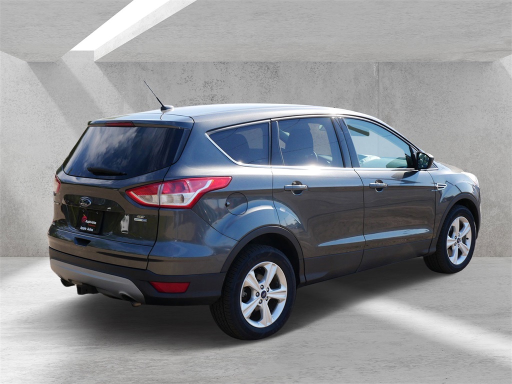 2016 Ford Escape SE photo 5