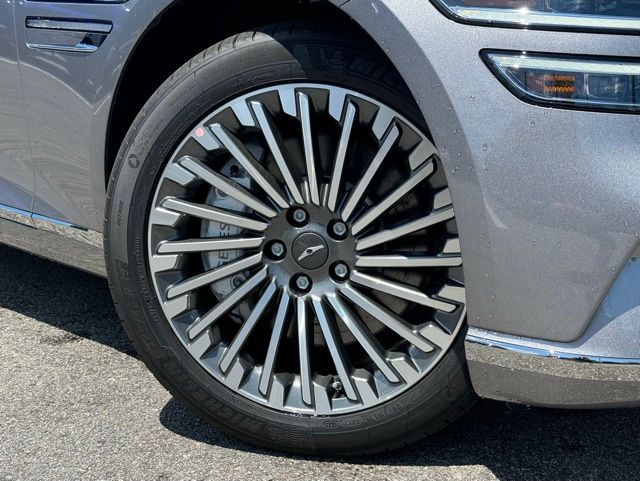 2024 Genesis Electrified G80 photo 4