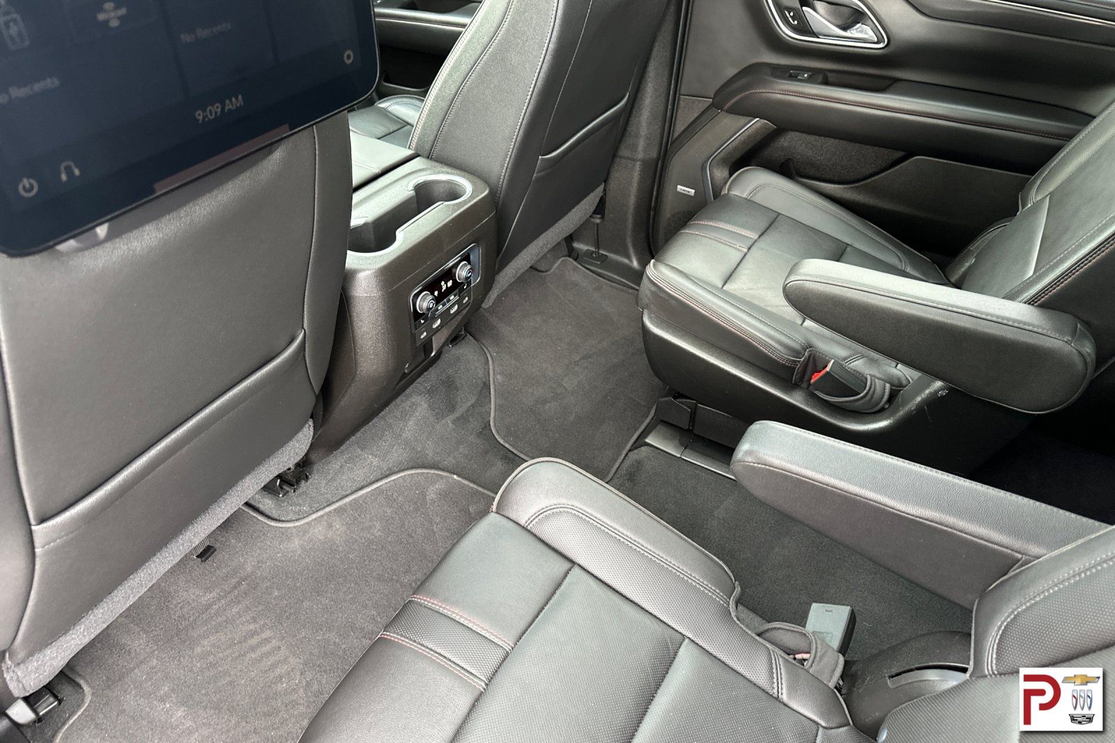 2021 Chevrolet Tahoe RST photo 13