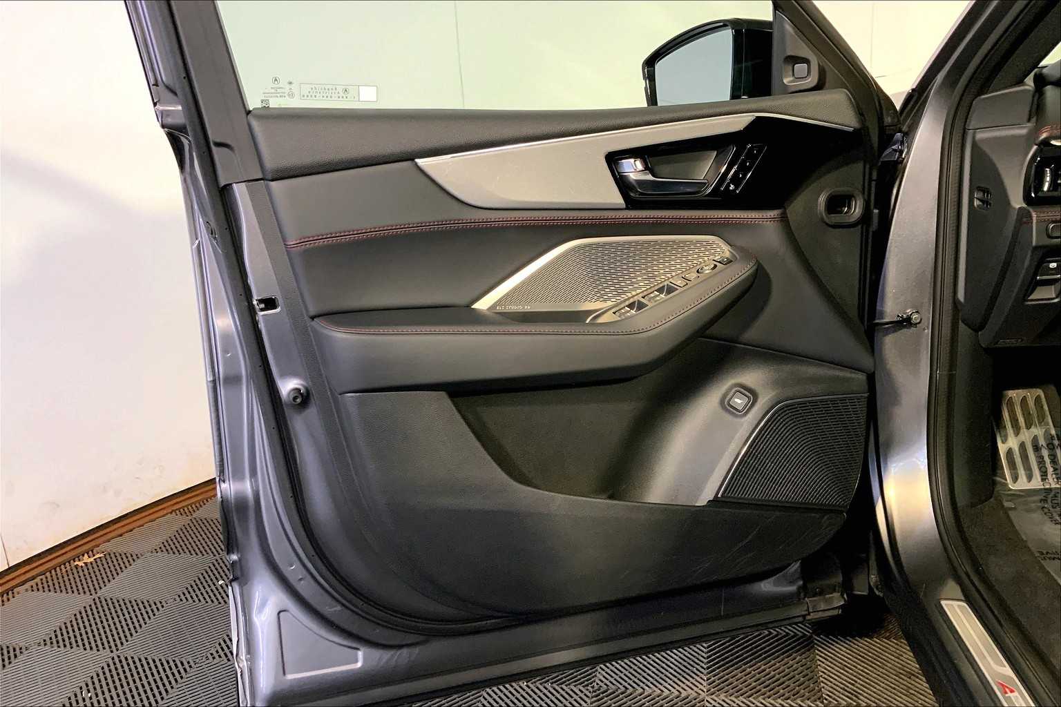 2023 Acura MDX SH-AWD A-Spec photo 20