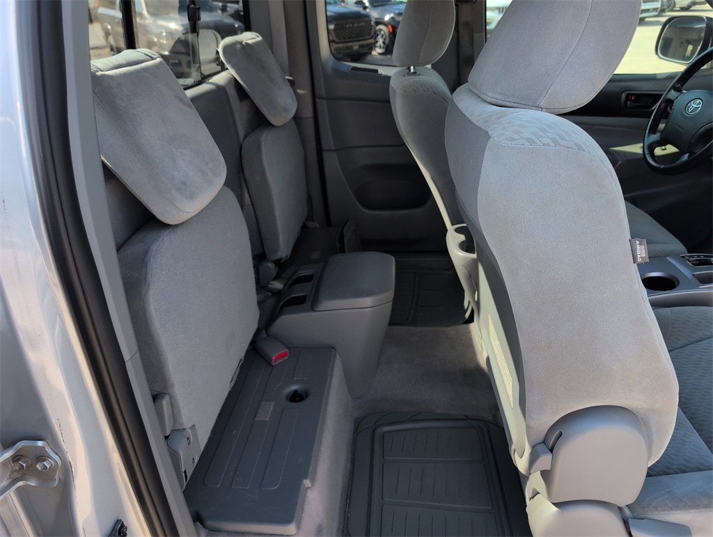 2010 Toyota Tacoma PreRunner photo 20