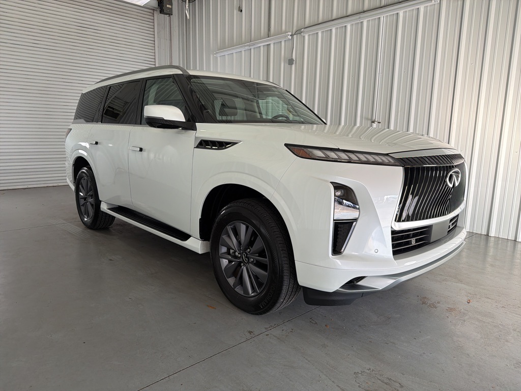 2025 INFINITI QX80 Pure's photo