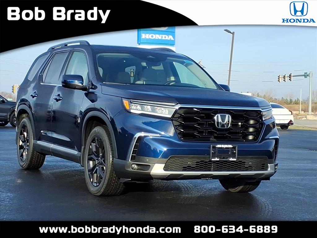 2025 Honda Pilot Touring's photo