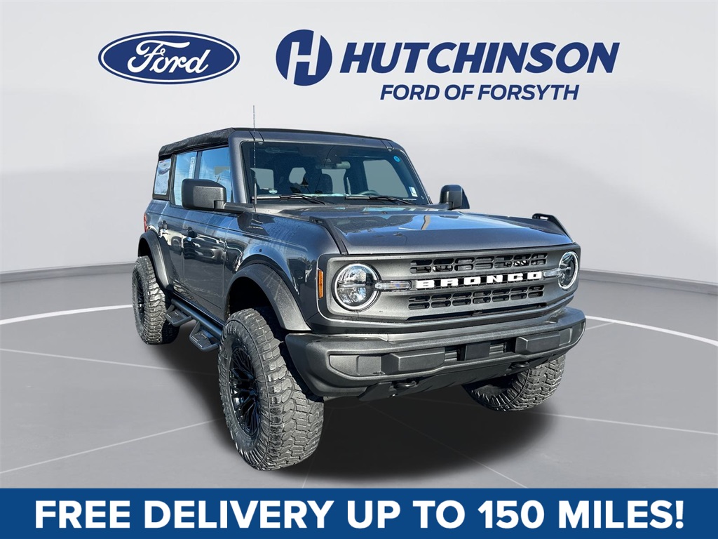 2025 Ford Bronco 4-Door Base's photo