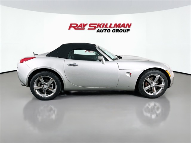 2008 Pontiac Solstice Base photo 8
