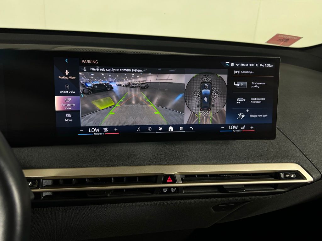 2024 Bmw iX photo 16