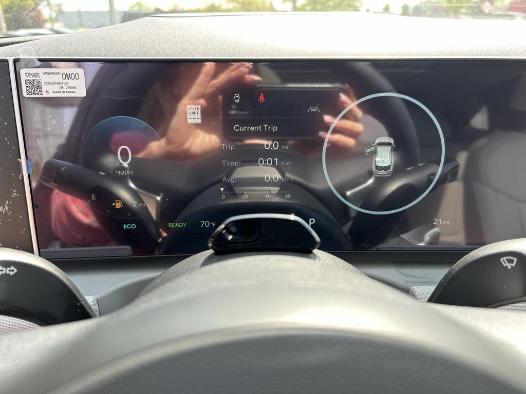 2025 Hyundai Tucson Hybrid Limited photo 16