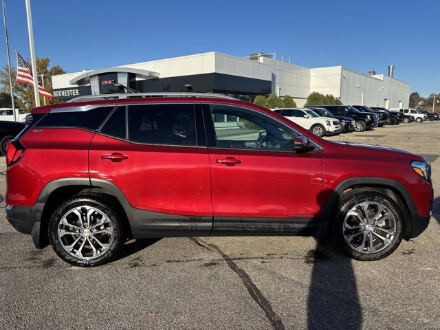 Used 2019 GMC Terrain SLT with VIN 3GKALVEX2KL136039 for sale in Rochester, Minnesota