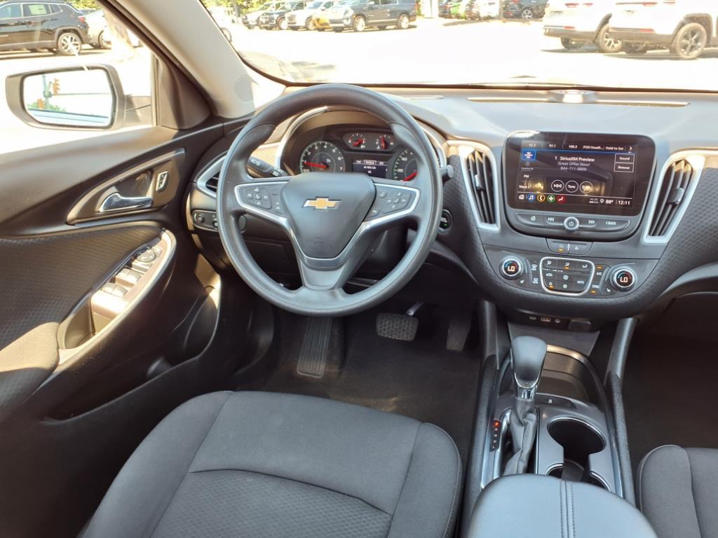 2023 Chevrolet Malibu 1LT photo 21