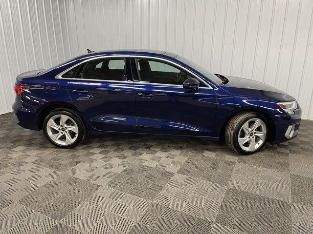 2023 Audi A3 40 Premium Plus Quattro photo 2