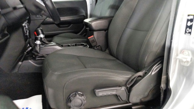 Used 2020 BULLET SILVER METALLIC C Jeep Sahara image 16