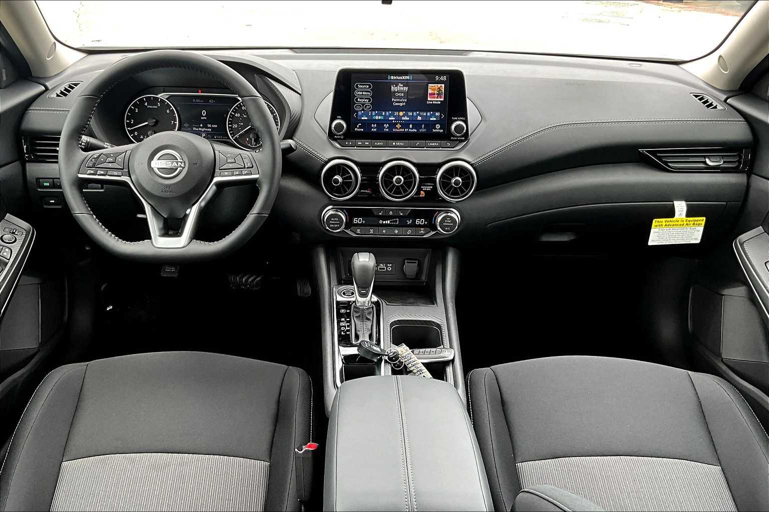 2025 Nissan Sentra SV photo 5