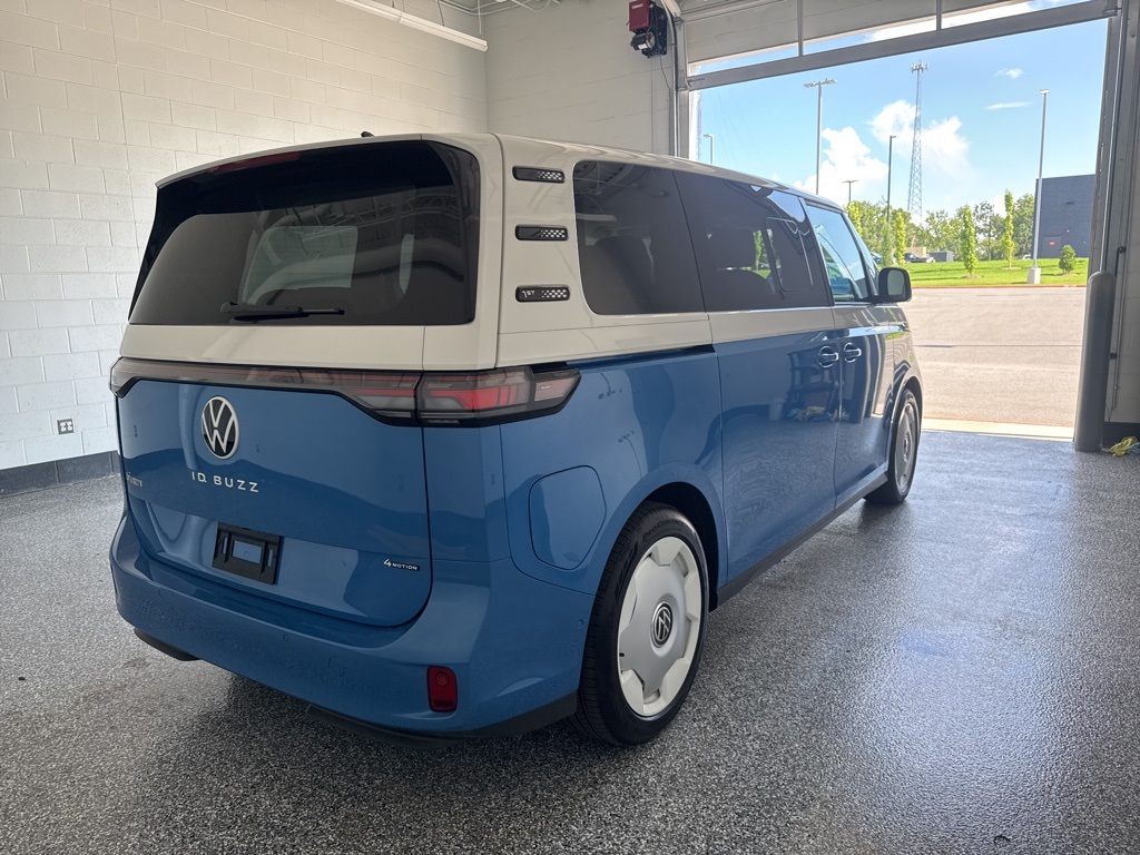 2025 Volkswagen ID. Buzz photo 4