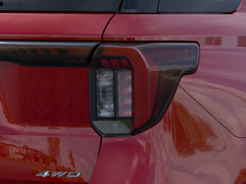 2025 Ford Explorer ST-Line photo 21