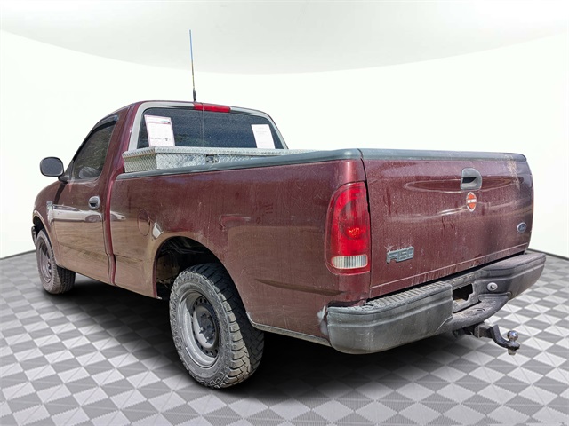 1998 Ford F-150 XL photo 2
