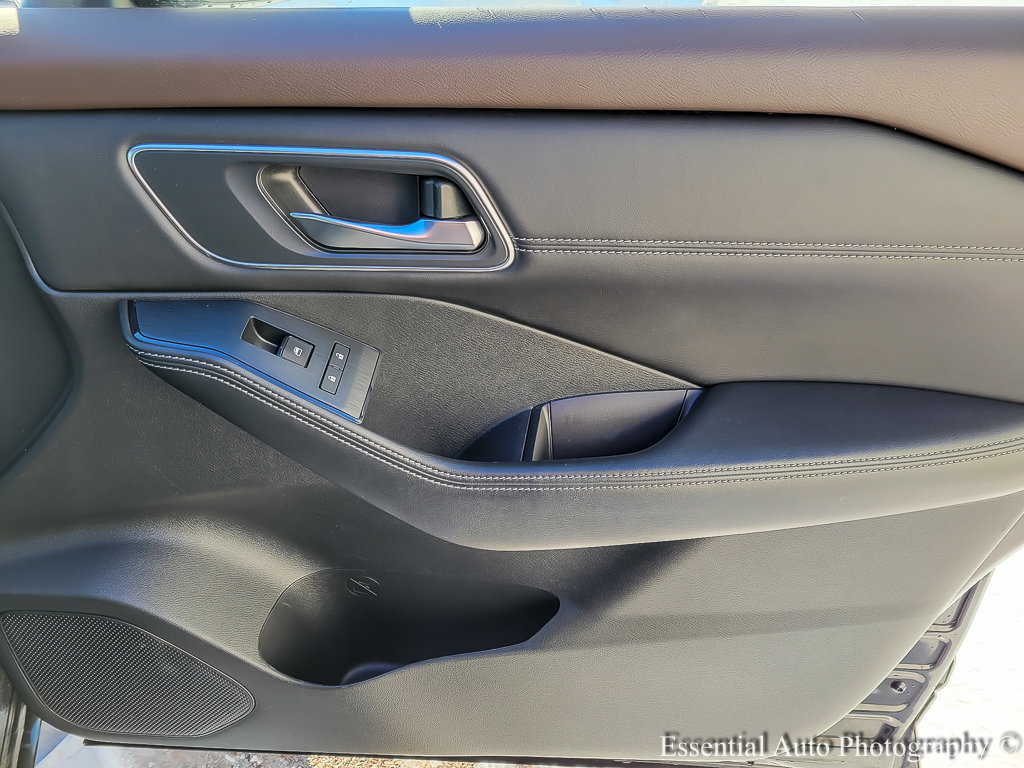 2021 NISSAN ROGUE - Image 23