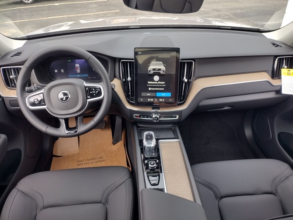 2026 VOLVO XC60 - Image 22