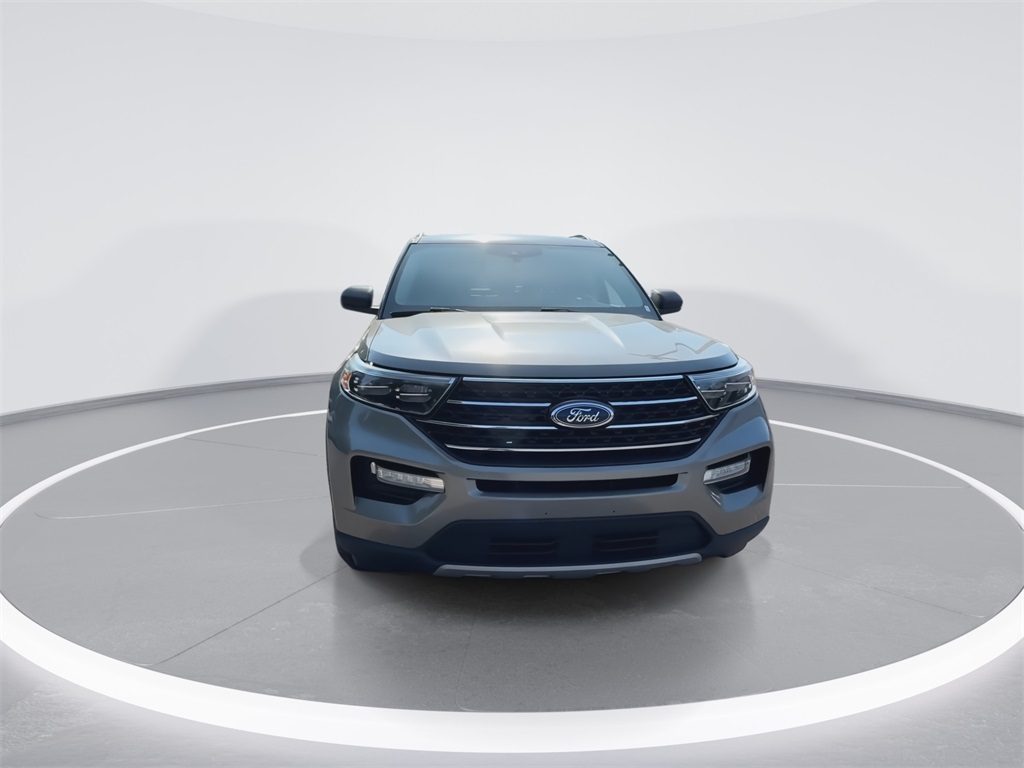 2020 Ford Explorer XLT photo 3