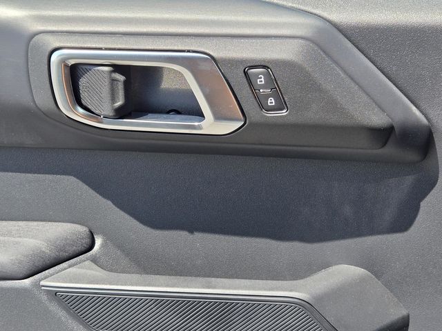 2025 Ford Bronco Outer Banks photo 19