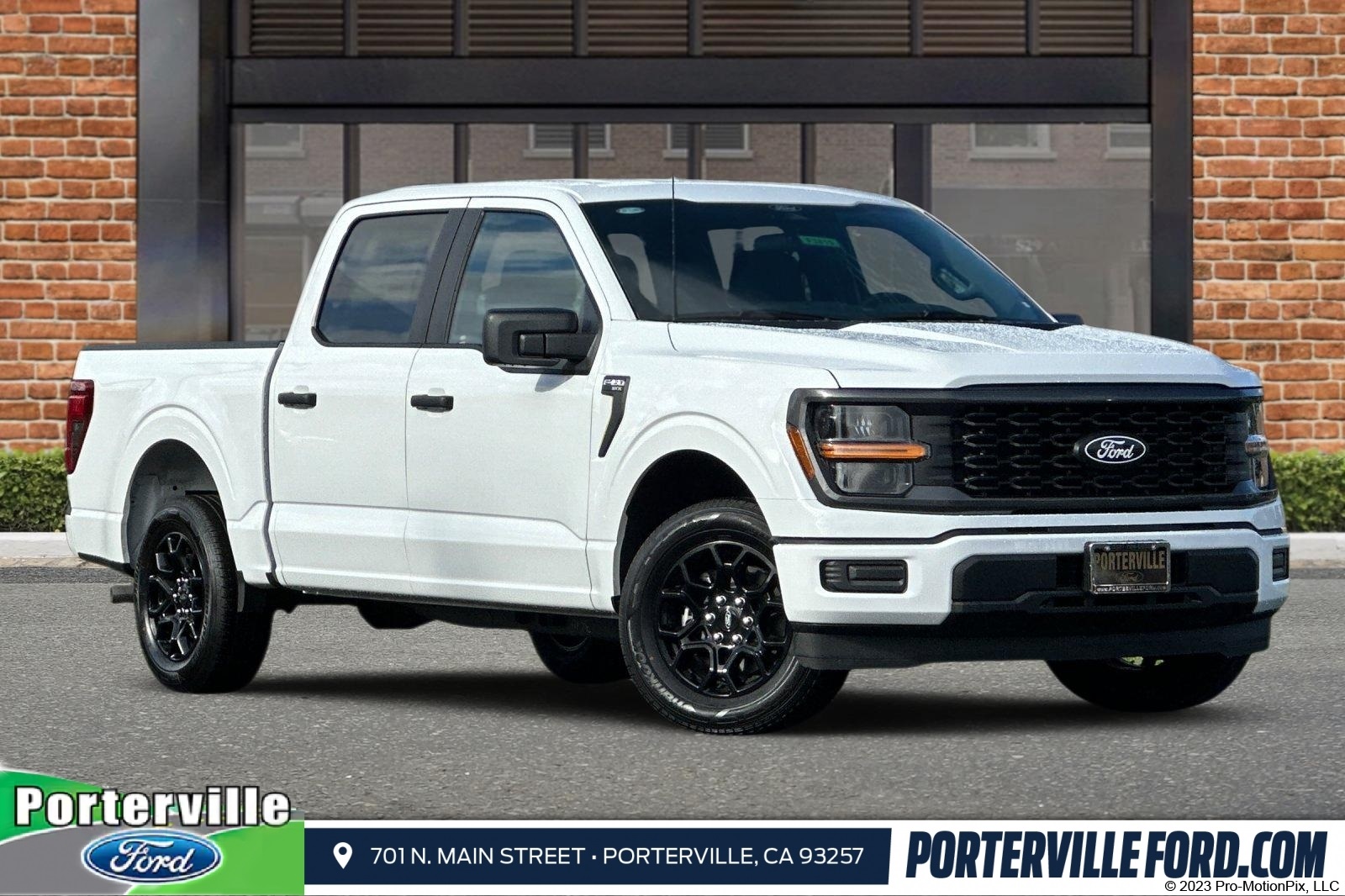 2025 Ford F-150 STX's photo