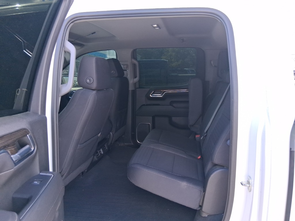 2022 Chevrolet Silverado 1500 RST photo 7