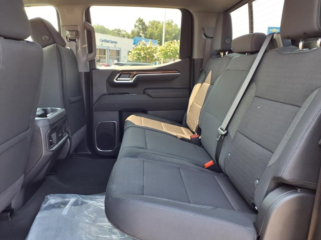 2026 Chevrolet Silverado 1500 RST photo 16