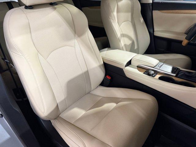 2022 Lexus RX 350L photo 44
