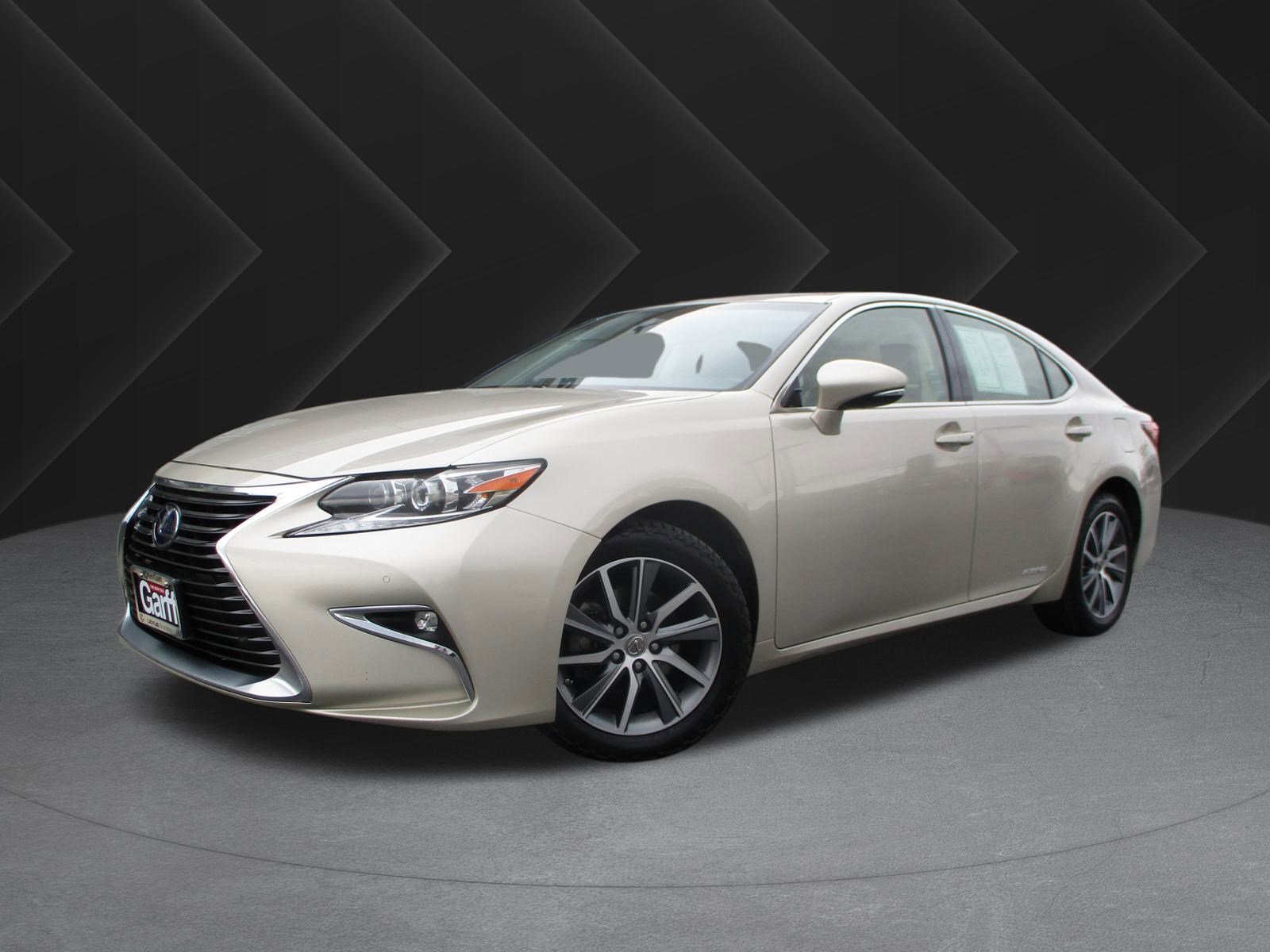 2016 Lexus ES