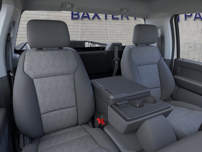 2025 Ford F-150 XL photo 2