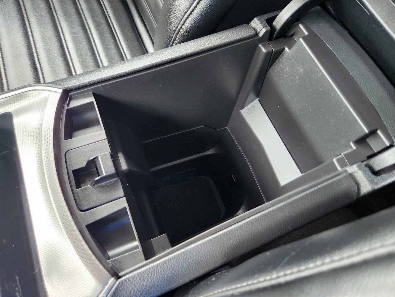 2022 Ford Edge SEL photo 14