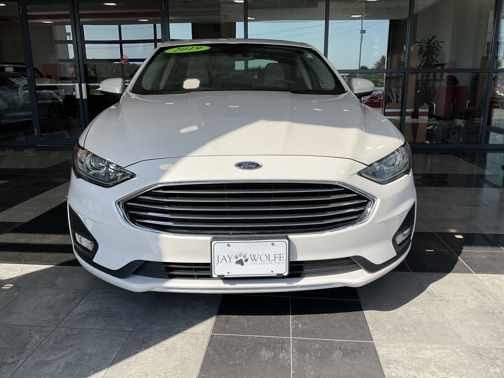 Used 2019 Ford Fusion SE with VIN 3FA6P0HD0KR250733 for sale in Kansas City