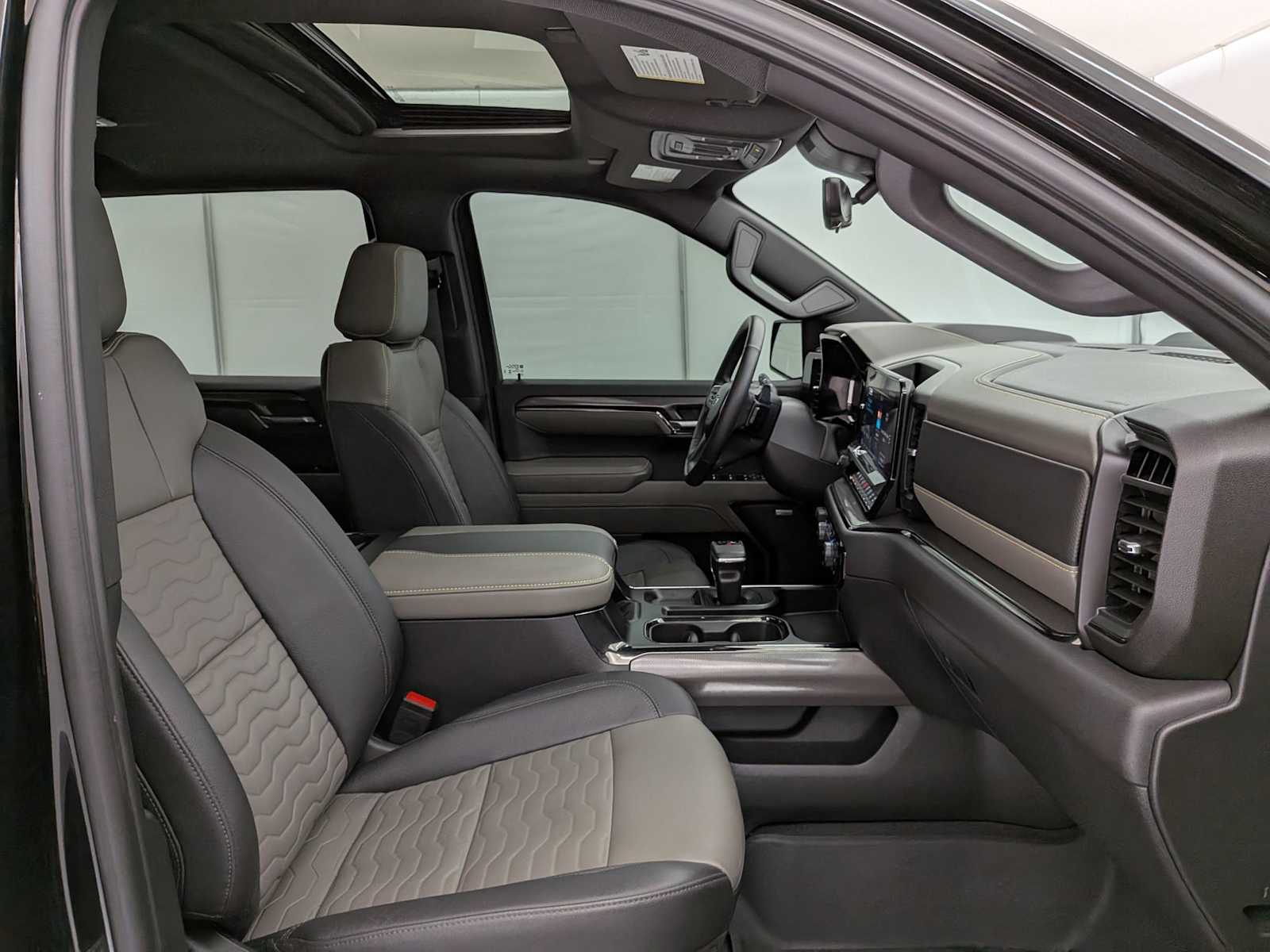 2024 Chevrolet Silverado 1500 ZR2 photo 23