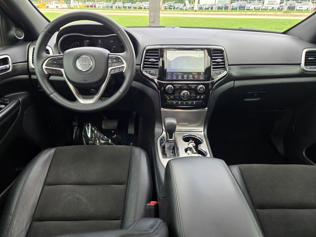 2019 Jeep Grand Cherokee Altitude photo 15