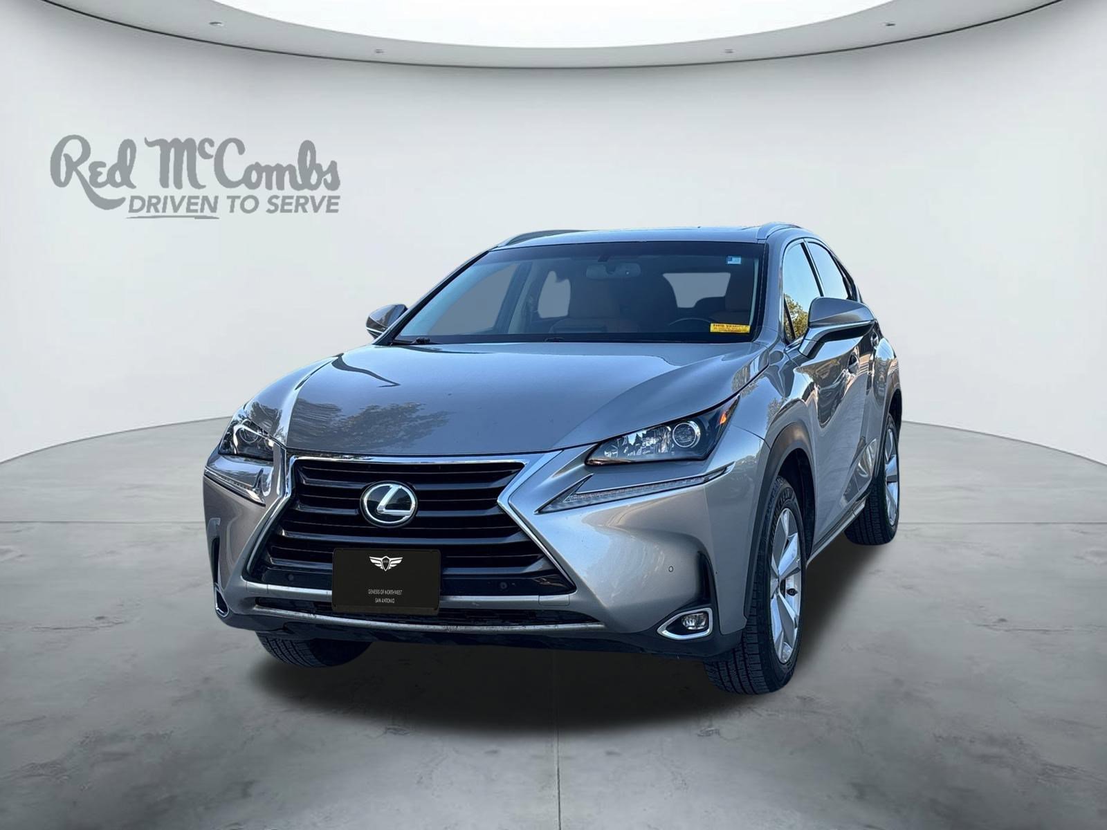 2017 Lexus NX 200t's photo