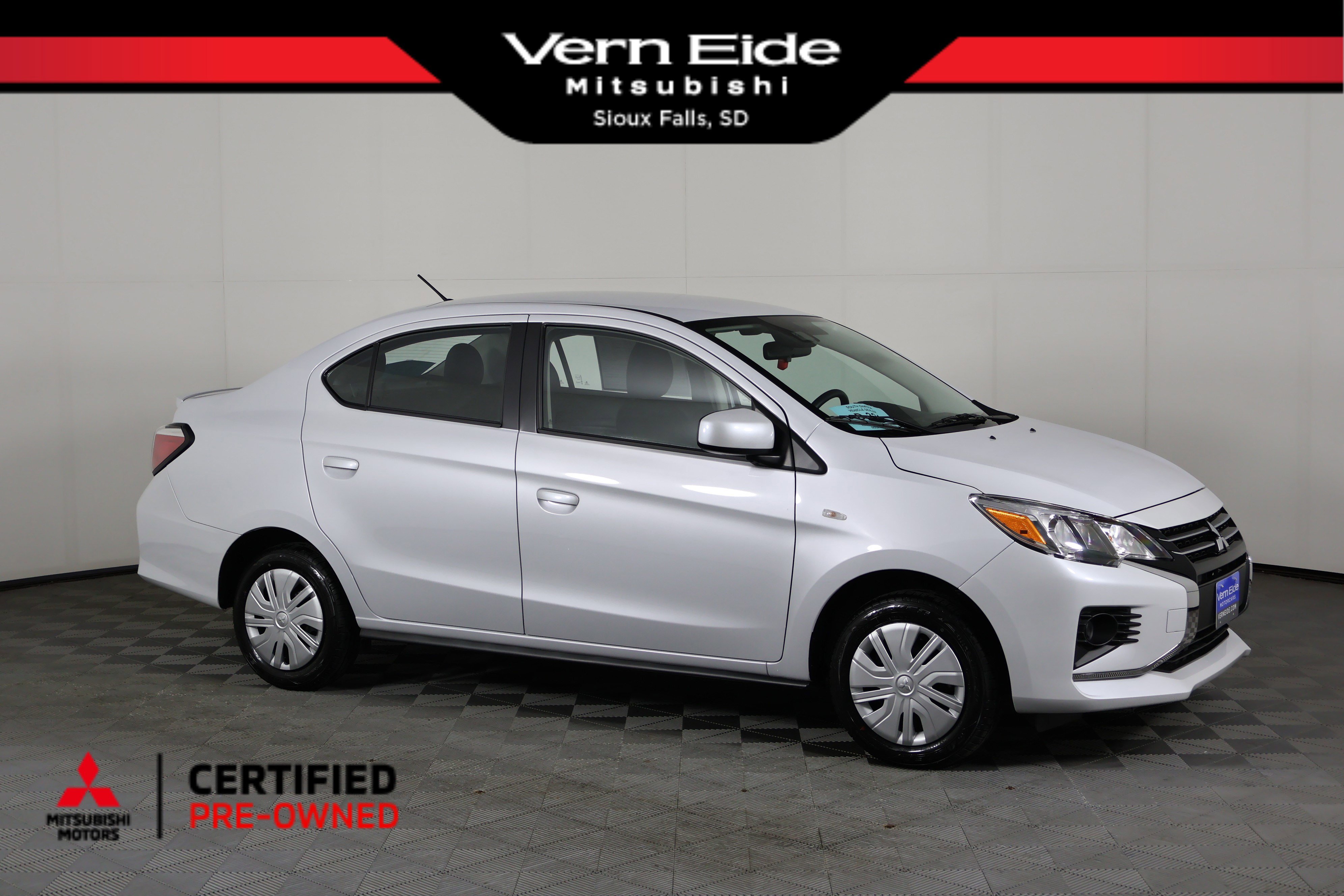 2024 Mitsubishi Mirage G4 ES's photo