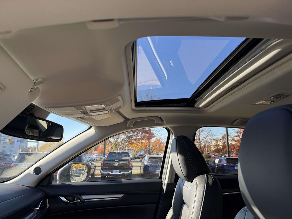 2025 Mazda CX-5 2.5 Premium Plus photo 4