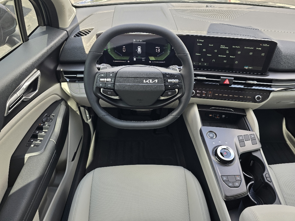 2026 Kia Sportage Hybrid EX photo 6