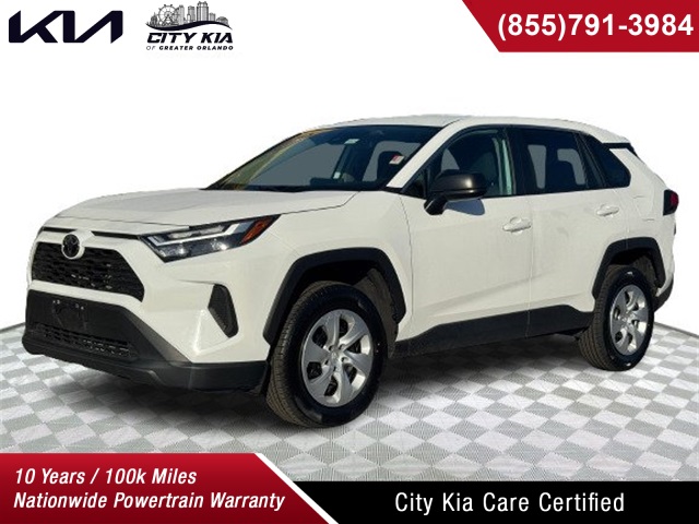 2024 Toyota RAV4 LE