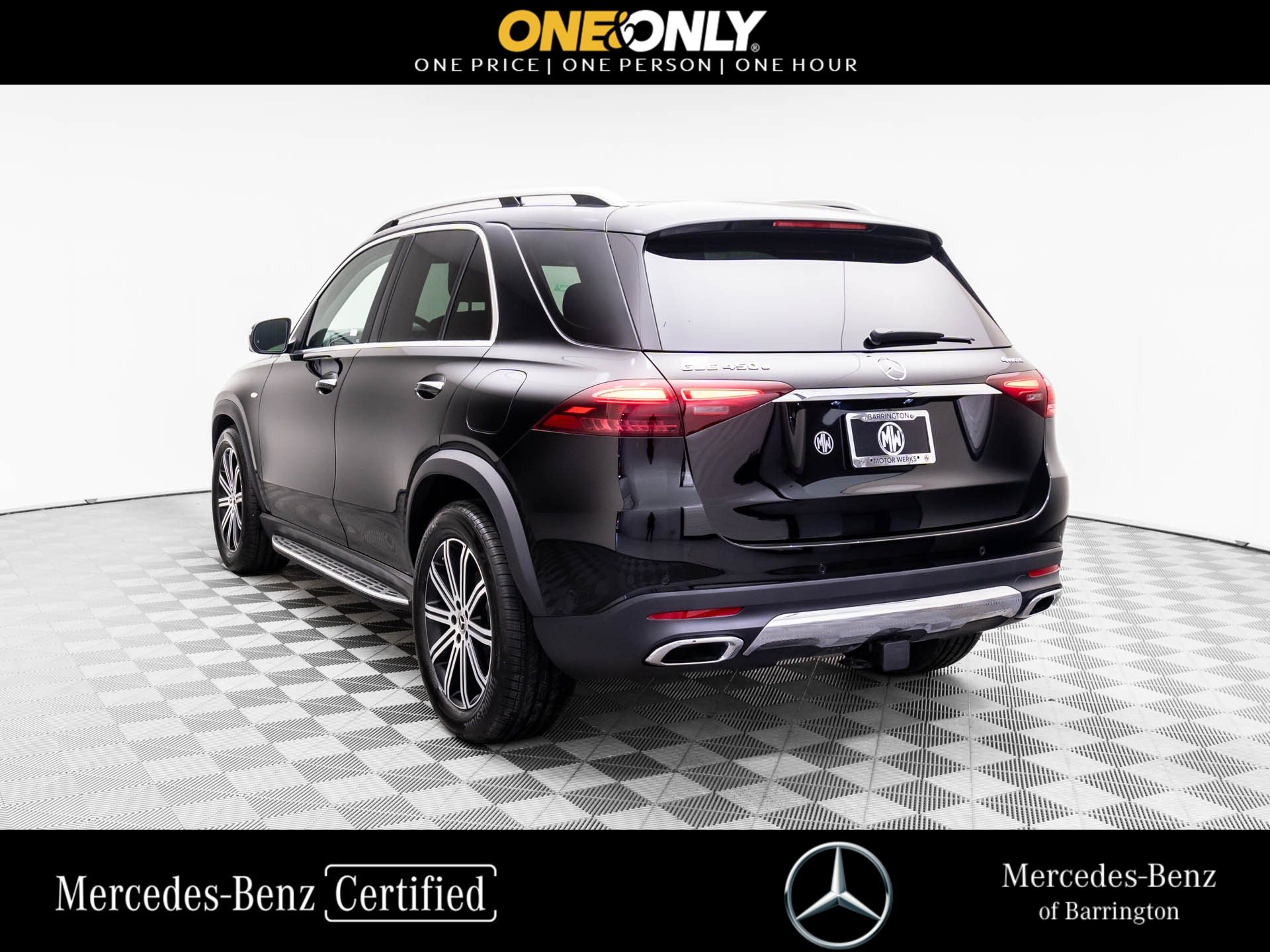2025 Mercedes Benz GLE 450e 4MATIC photo 3