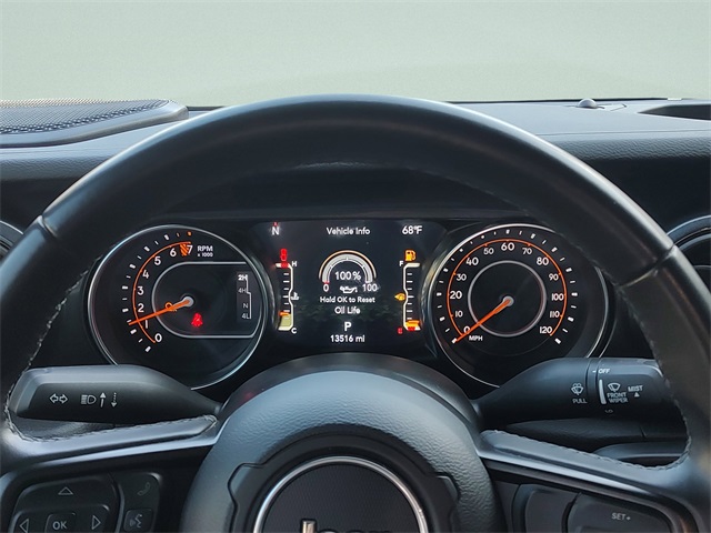 2022 Jeep Gladiator Altitude photo 11
