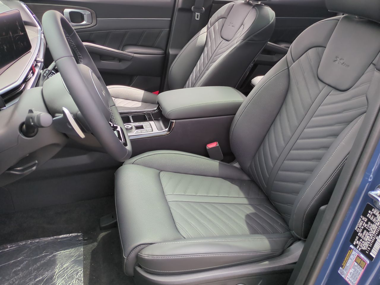 2025 Kia Sorento X-Line SX Prestige photo 14