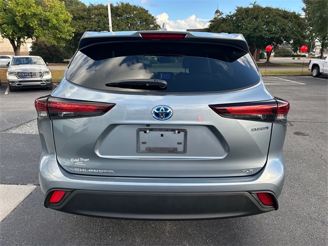2024 Toyota Highlander Hybrid XLE photo 4