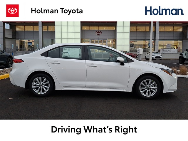 2026 Toyota Corolla LE's photo