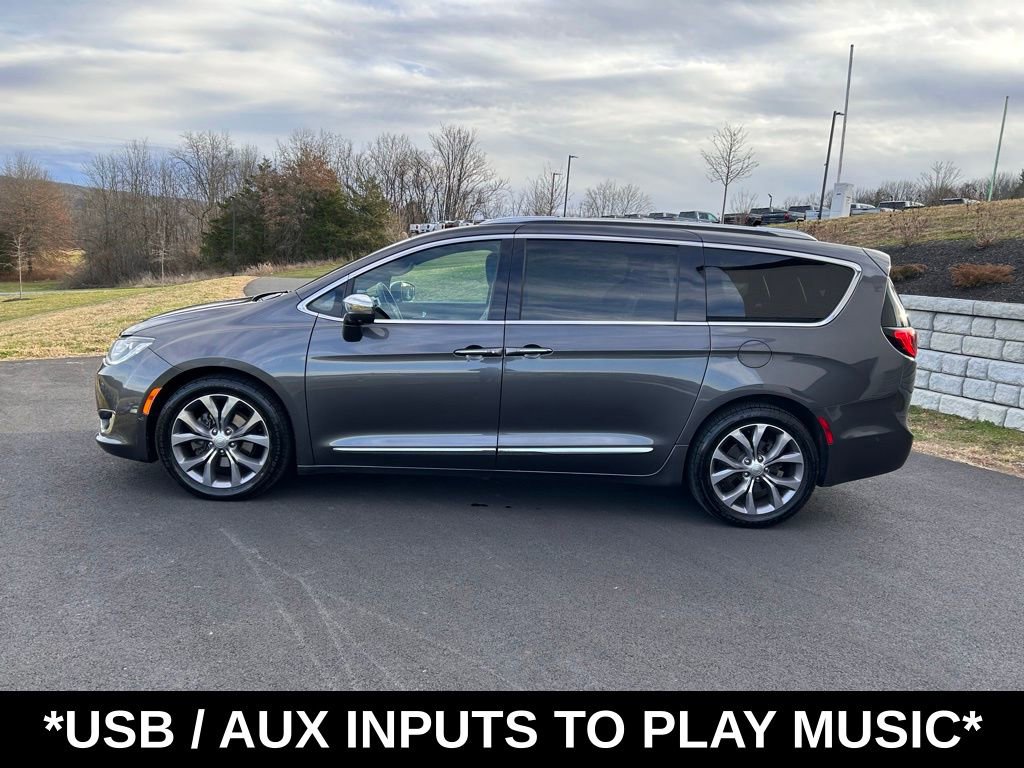 2020 Chrysler Pacifica 35th Anniversary Limited photo 4