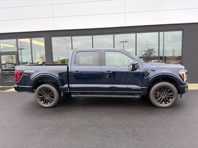 2025 Ford F-150 Lariat photo 2