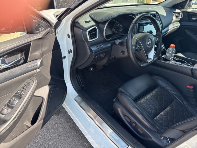 2020 Nissan Maxima Platinum photo 3