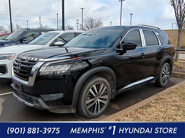 2023 Nissan Pathfinder Platinum