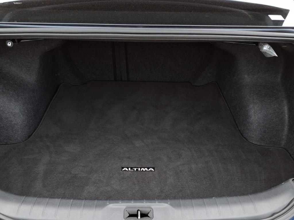 2021 Nissan Altima 2.5 S photo 6