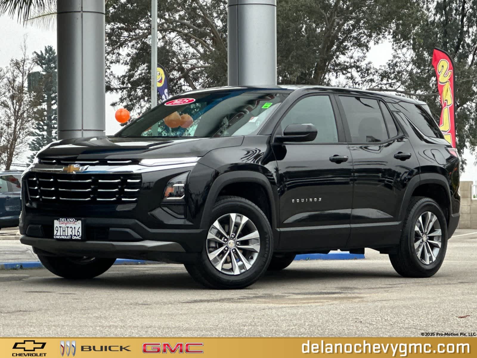 2025 Chevrolet Equinox LT's photo